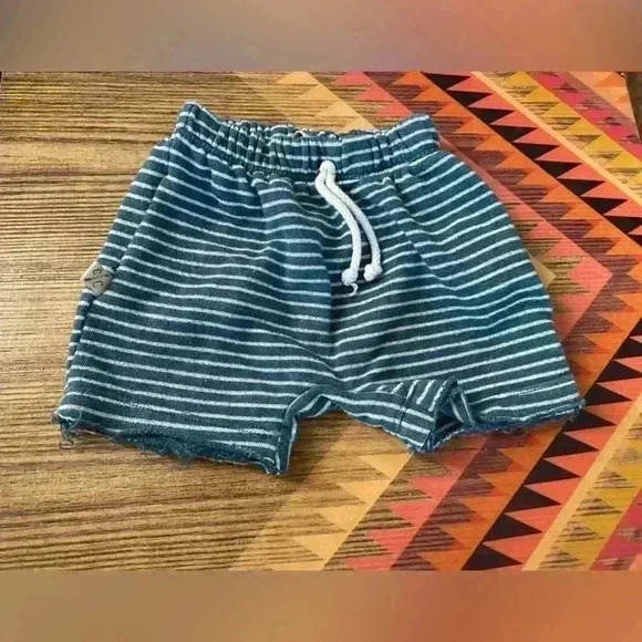 Childhoods Striped Shorts - Picture 4 of 4